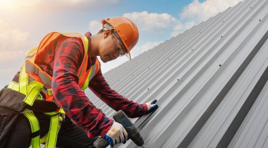 Professional gutter cleaning in Preston Park, PA